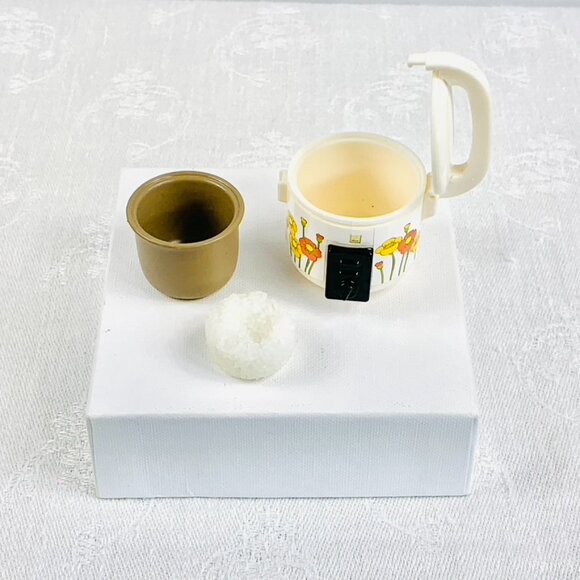 Re-Ment 2015 Grandpa Bachanchi Miniatures: Electric Rice Cooker (Box #8) - Picture 10 of 11